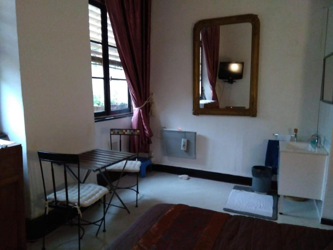 Chambres Les Soyeuses Lyon Zewnętrze zdjęcie