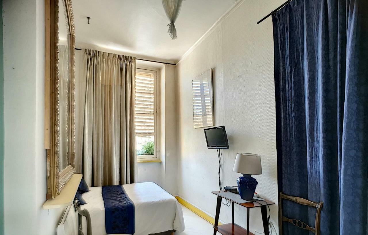 Chambres Les Soyeuses Lyon Zewnętrze zdjęcie